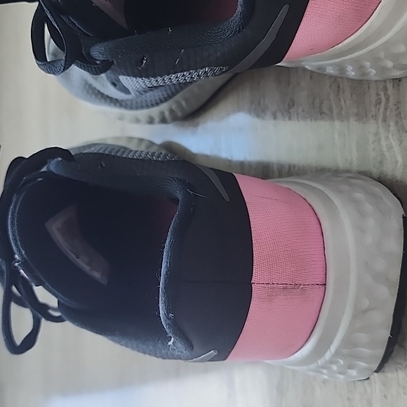 NIKE Revolution 5, Womens Running Shoes Black US 7 Women's - Picture 8 of 14